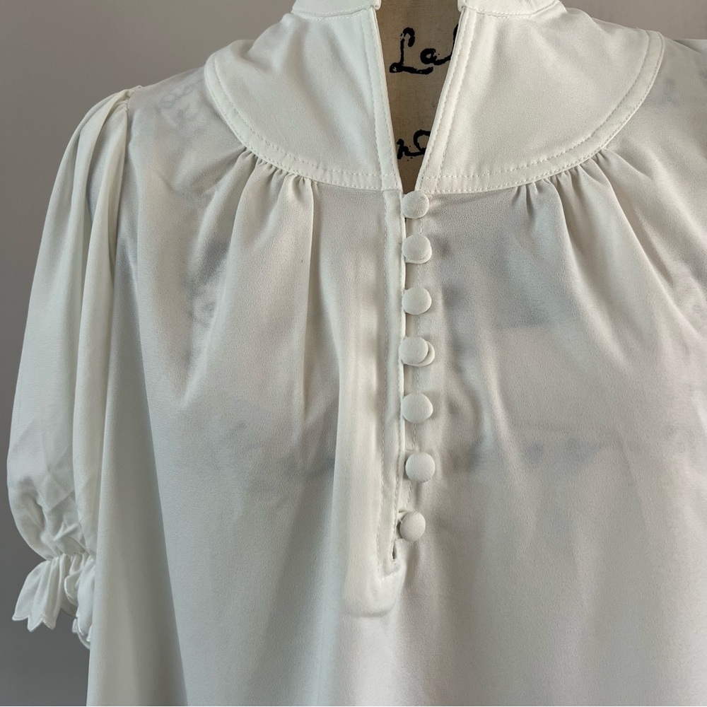 Pomander Place Cream Victorian-Inspired Puff Sleeve Blouse - Picture 2 of 9